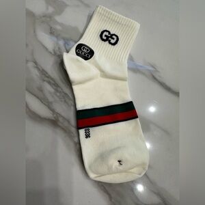 Gucci White Crew Socks with Green and Red Web Stripe